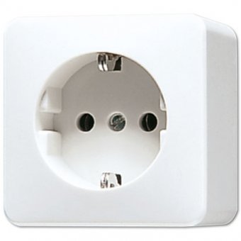 Штепсельная розетка SCHUKO для накладного монтажа 16A 250V ~ IP44