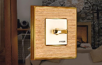 Рамка на 1 пост, VINTAGE WOOD, гор./верт, цвет OAK- Bright Gold