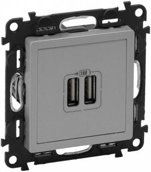 Зарядное устройство с двумя USB-разъемами 240В/5В 1500мА с накладкой Legrand Valena Life алюминий