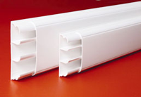 DKC In-Liner Front Кабель-канал плинтусного типа 90х25 мм, трехсекционный, с крышкой (9200)