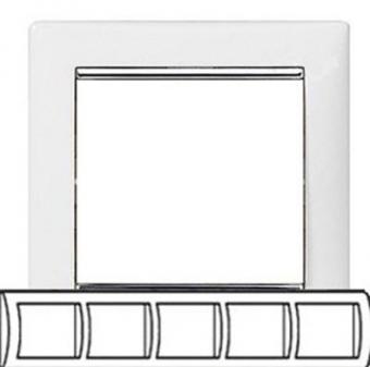 Рамка на пять постоов Legrand Valena Classic белая/серебряный штрих