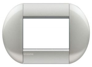 LivingLight Рамка овальная, 3 модуля, цвет Алюминий