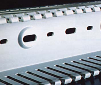 DKC Короб перфорир. (шаг 20) T1 15X40 G (674)