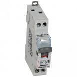 Модульный выключатель Legrand DX3 2П 20A с индикацией