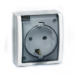 Simon15 Aqua Белый Розетка 1-я с/з с крышкой наружная,IP54 (1594445-030)